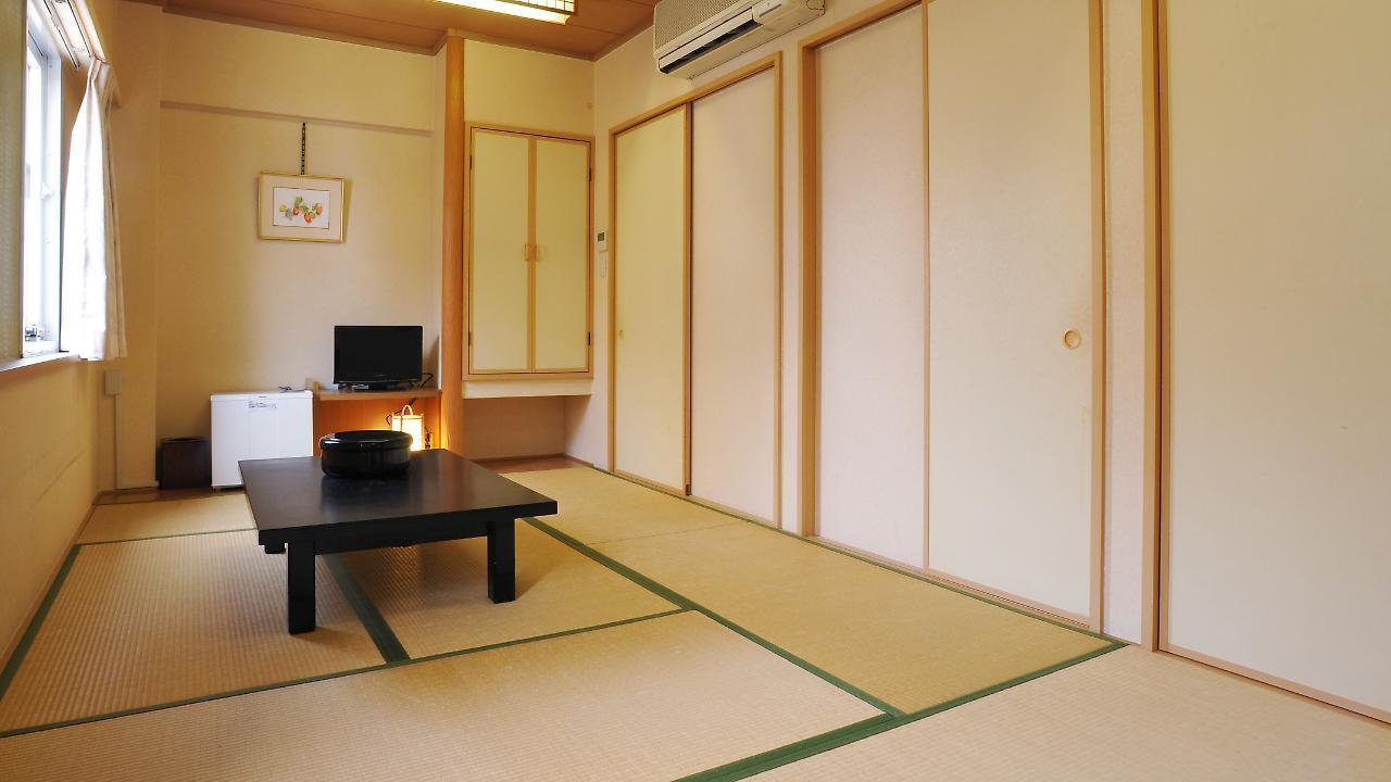 Hotel Ichiraku Fukuoka  Exterior photo